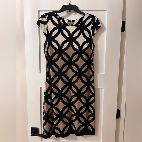 Roz & Ali Dresses & Skirts - Roz & Ali Dress